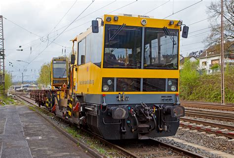 Gleisarbeitsfahrzeug Robel Bamowag Schweres Nebenfahrzeug Nr