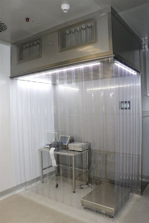 Air Test Stainless Steel Dispensing Booth For Hospital Size