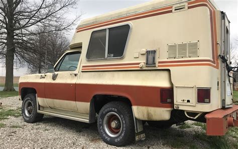 Topless Outdoorsman Chevrolet Blazer Chalet Camper Barn Finds