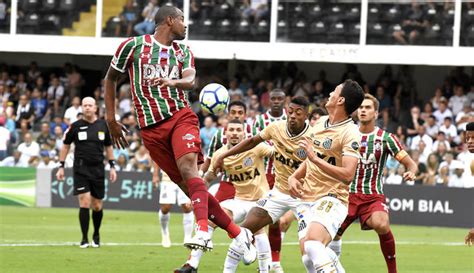 Em Fim De Contrato Santos Sonda Airton Volante Do Fluminense