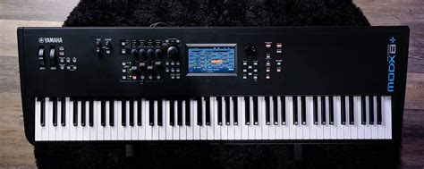 Yamaha Professional Keyboards