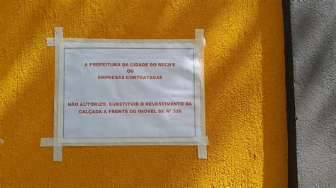 Proprietários de imóveis da Praça de Casa Forte recusam calçadas da