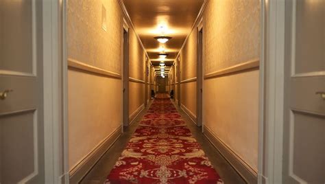 Is The Stanley Hotel Haunted Enough To Scare A Ghost Skeptic Into