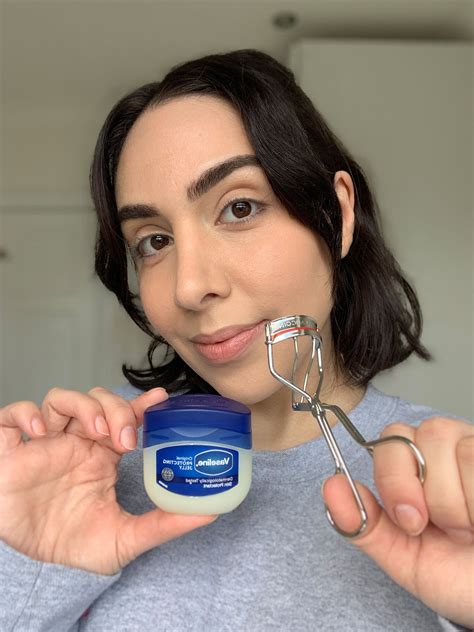 I Tried Tiktoks Vaseline Lash Lift Hack 60 Off