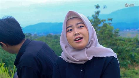 Aisyah Istri Rasulullah Cover Duet Ansum Feat Anyun Official Video Live Akustik Youtube