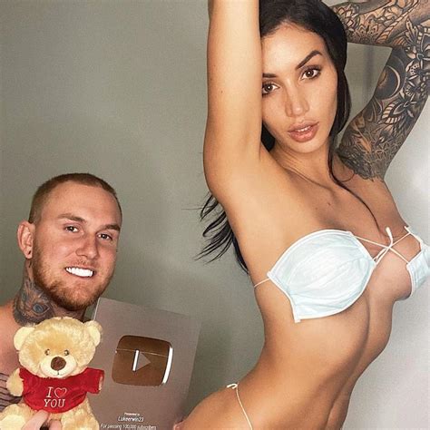 Coronavirus Influencer Slammed For Posing In Bikini Made With Face Masks News Au
