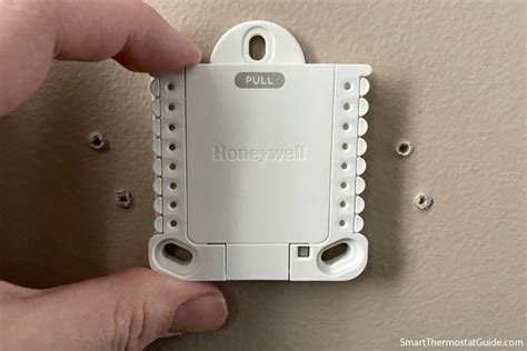 Review Honeywell T9 Thermostat Is Capable And Affordable With Just A