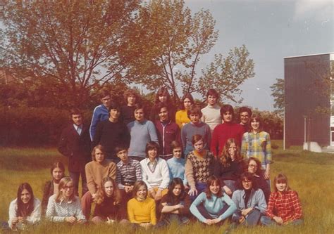 Photo de classe Seconde C2 de 1973 Lycée Maurice Genevoix Copains d