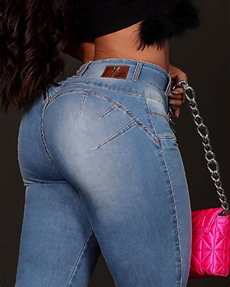 Cal A Jeans Feminina Clara Modeladora Empina Bumbum Jeans Ousadia