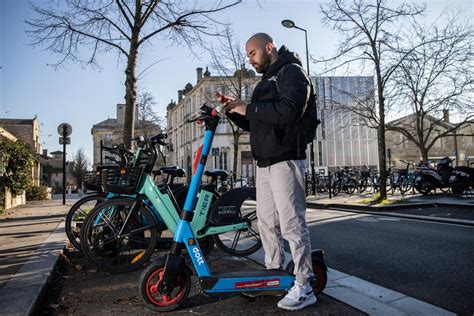 Bordeaux Des Actions De Sensibilisation Lutilisation Des Mobilit S