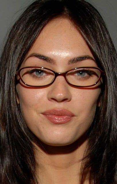 Megan Fox Uk Icon Megan Fox Pictures Big Glasses People With Glasses