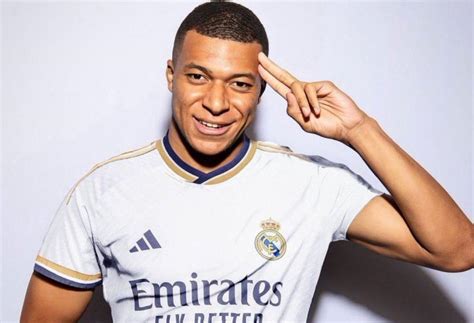 Real Madrid Resmi Umumkan Kedatangan Kylian Mbappe