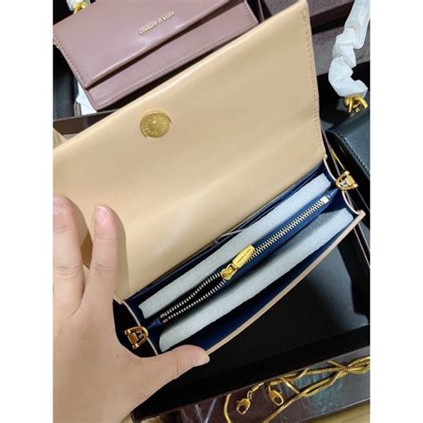 Mua Túi xách CK kiềng Fullbox size về màu đen và nude kèm video thật shop tự quay giá rẻ