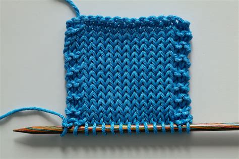 How To Knit The Stockinette Stitch For Beginners Video Tutorial