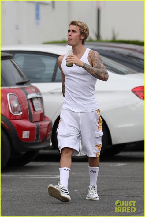 Photo: justin bieber workout buff 03 | Photo 4007109 | Just Jared