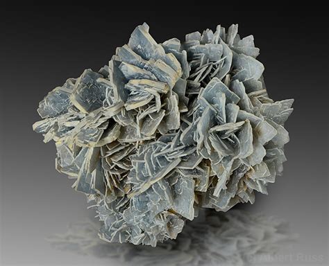 Baryte - Mineral Properties, Uses and Photos