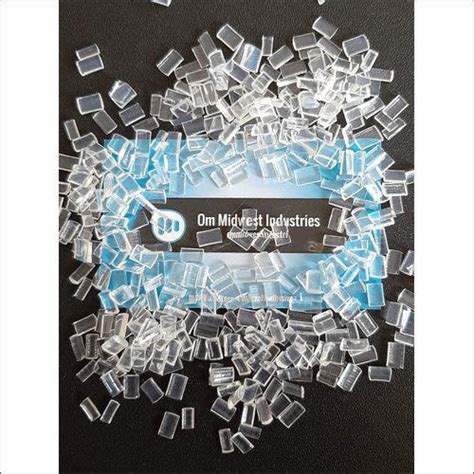 White Hot Melt Adhesive For Electrical Assembly At INR In Delhi Om Midwest Industries