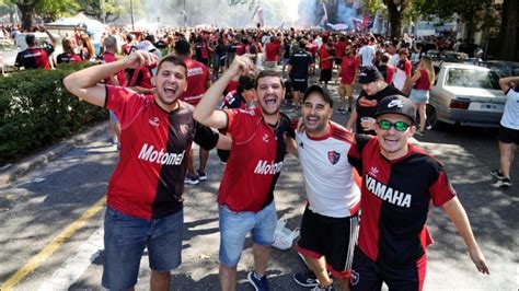 Clásico rosarino así vivieron la previa los hinchas de Newells Rosario3