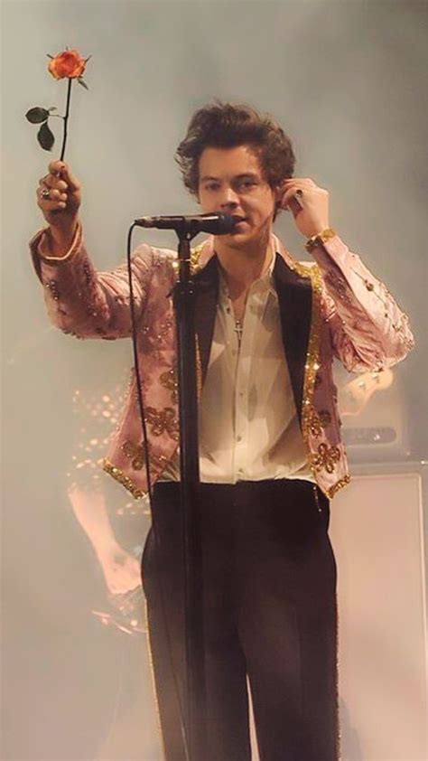 Harry On Stage Tonight London Uk April Harry Styles Live