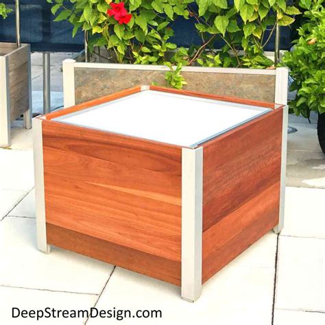 Restaurant Planters Deepstream Designs