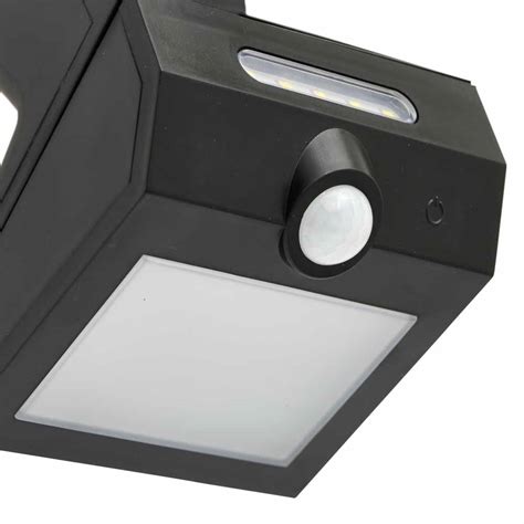 Wilko Solar Sensor Premium Wall Light Wilko