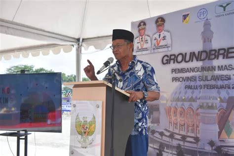 Bangun Kembali Masjid Raya Darussalam Pasca Kerusakan Akibat Gempa