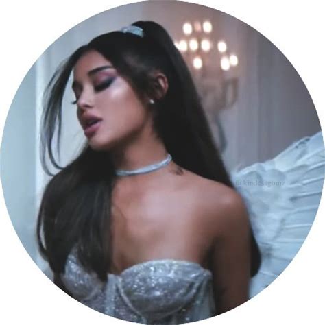 Ariana Wiki Amino