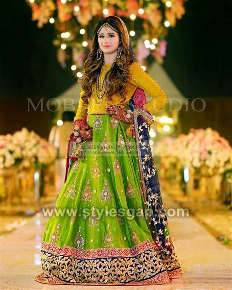 Latest Bridal Mehndi Dresses Designs 2024 2025 Collection