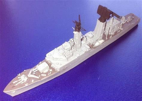 Mt Miniatures 1 700 Mtm042 Hms Salisbury Rn Type 61 Cathedral Class Aircraft Direction Frigate Kit