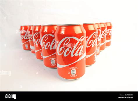 Canette De Coca Cola Canette De Coca Cola Banque De Photographies Et D
