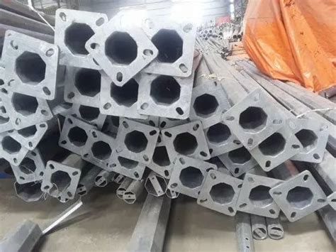 7 Meter Hot Dip Galvanized Octogonal Pole For Solar Street Light At 7000 Set In Murshidabad