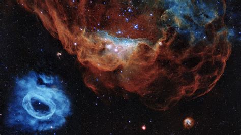 NASA SVS | Hubble's 31st Anniversary: Giant Star on the Edge of Destruction