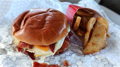 New Wendy S Breakfast Menu I Try New Treats Bfast Baconator And