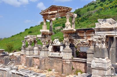 Trajan Fountain – Ritmeyer Archaeological Design