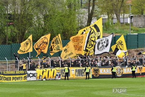 Fotos Galerie Gästefans SV Rödinghausen TSV Alemannia Aachen