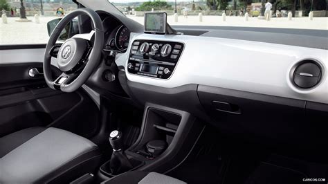 Volkswagen UP! | Interior