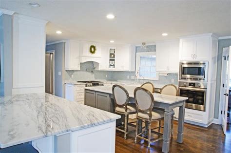 Stunning Kitchen Design With White Milk Glass Subway Tile