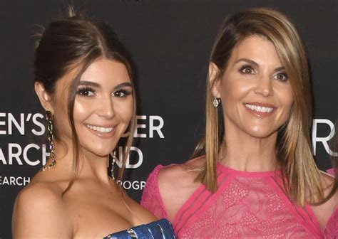 Flipboard Lori Loughlin Aunt Becky On Full House Arrested