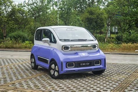 试驾2023款kiwi Ev！“灵犀智驾系统”真牛！10万买“特斯拉”？搜狐汽车搜狐网