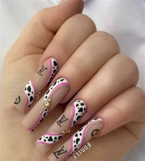 30 Astonishing Cow Print Nail Designs Honestlybecca