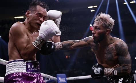 Alexandro Santiago Campe N Gallo Del Cmb Tras Destronar A Nonito Donaire