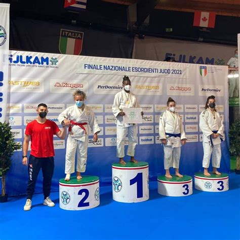 Judo Bronzo Per La New Dimension Judo Di Andria Ai Campionati