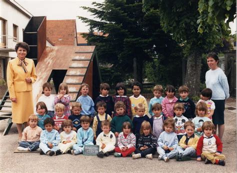 Photo De Classe Maternelle 1 8788 De 1988 Ecole Bouxieres Thaon Les