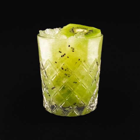 Kiwi Caipirinha Drink Recept På Goda Drinkar Drinkoteket