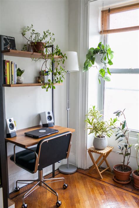 Dose of Inspiration: 12 Creative Home Office Ideas For Small Spaces | Printaura Blog