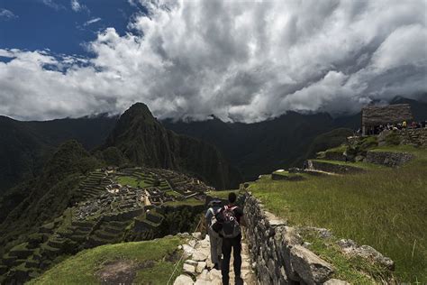 Machu Picchu La Guía Definitiva Para Viajeros Aventureros Cecis Travel