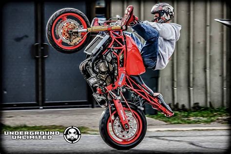 Kawasaki Stunt Bike