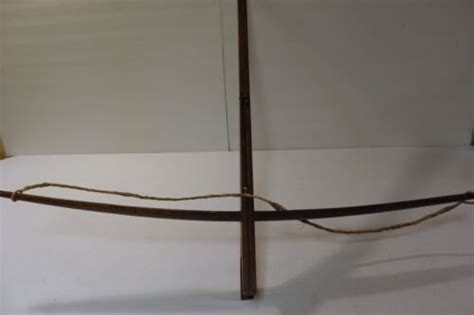 Primitive Vintage Hunting Chut Ruc Tribe Vietnam Crossbow Non