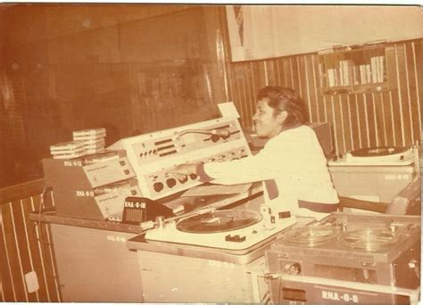 Historia De La Radio En Bolivia