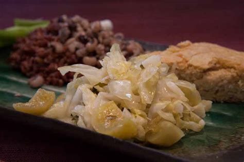 Tomatillo Sauerkraut | Fermentation Recipe